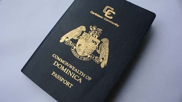 متطلبات اللجوء الى دومينيكا