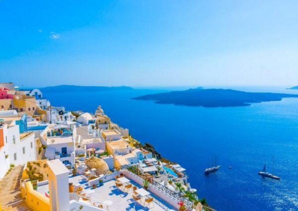 أجمل الجزر السياحية في اليونان لقضاء شهر العسل
