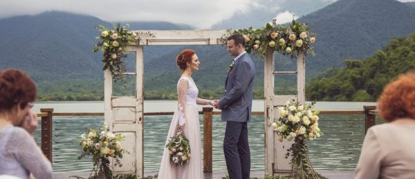 جمل حفلات الزفاف في جورجيا