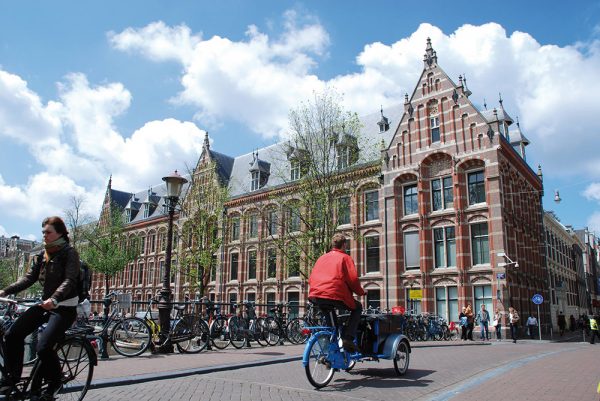 جامعة أمستردام