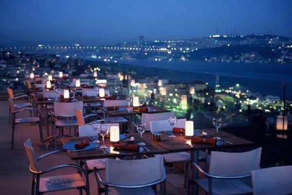 افضل مطاعم اسطنبول على البحر.