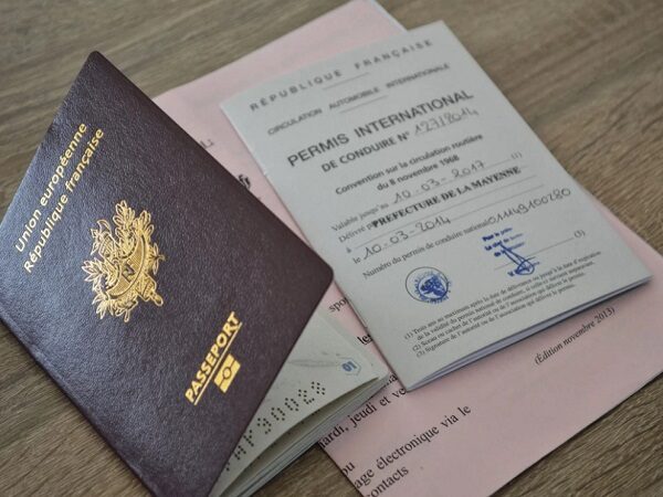 مدة صلاحية جواز السفر الفرنسي للاجئين