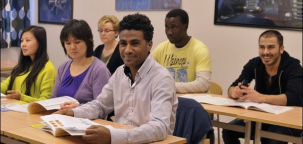 منح الجامعات السويدية للطلاب الأجانب