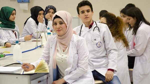 مميزات العمل فى مهنة الطب فى تركيا