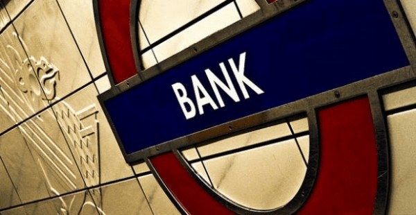 طريقة فتح حساب بنكي في بريطانيا