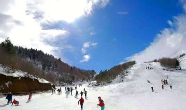 الشتاء فى ألبانيا