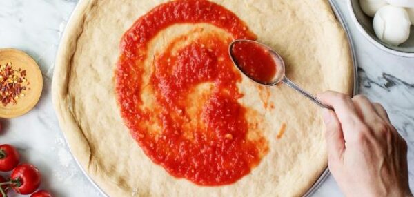 طريقة عمل صلصة البيتزا الايطالية الاصلية