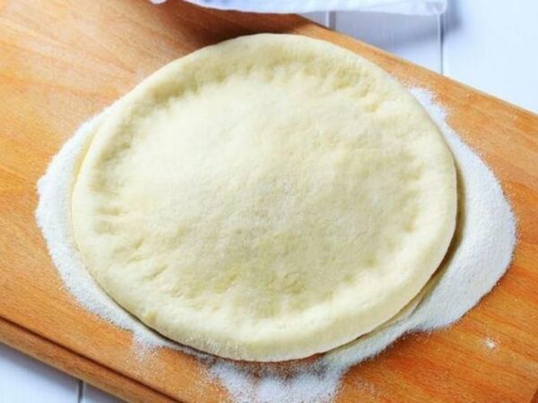 طريقة عمل عجينة البيتزا الايطالي