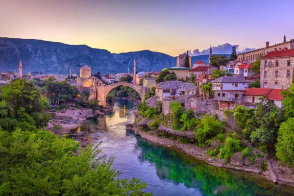 تكلفة السياحة في البوسنة لشخصين