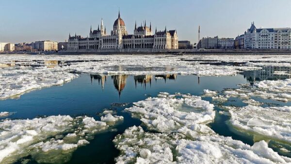 الطقس في بودابست فصل الشتاء