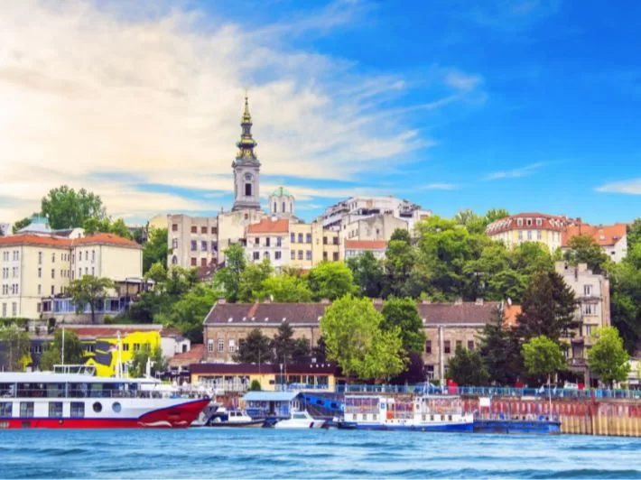 شروط الإقامة الدائمة في صربيا